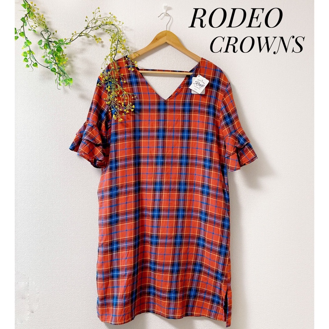 RODEO CROWNS(ロデオクラウンズ)の【新品未使用】RODEO CROWNS コットン チェック Vネック ワンピース レディースのワンピース(ひざ丈ワンピース)の商品写真