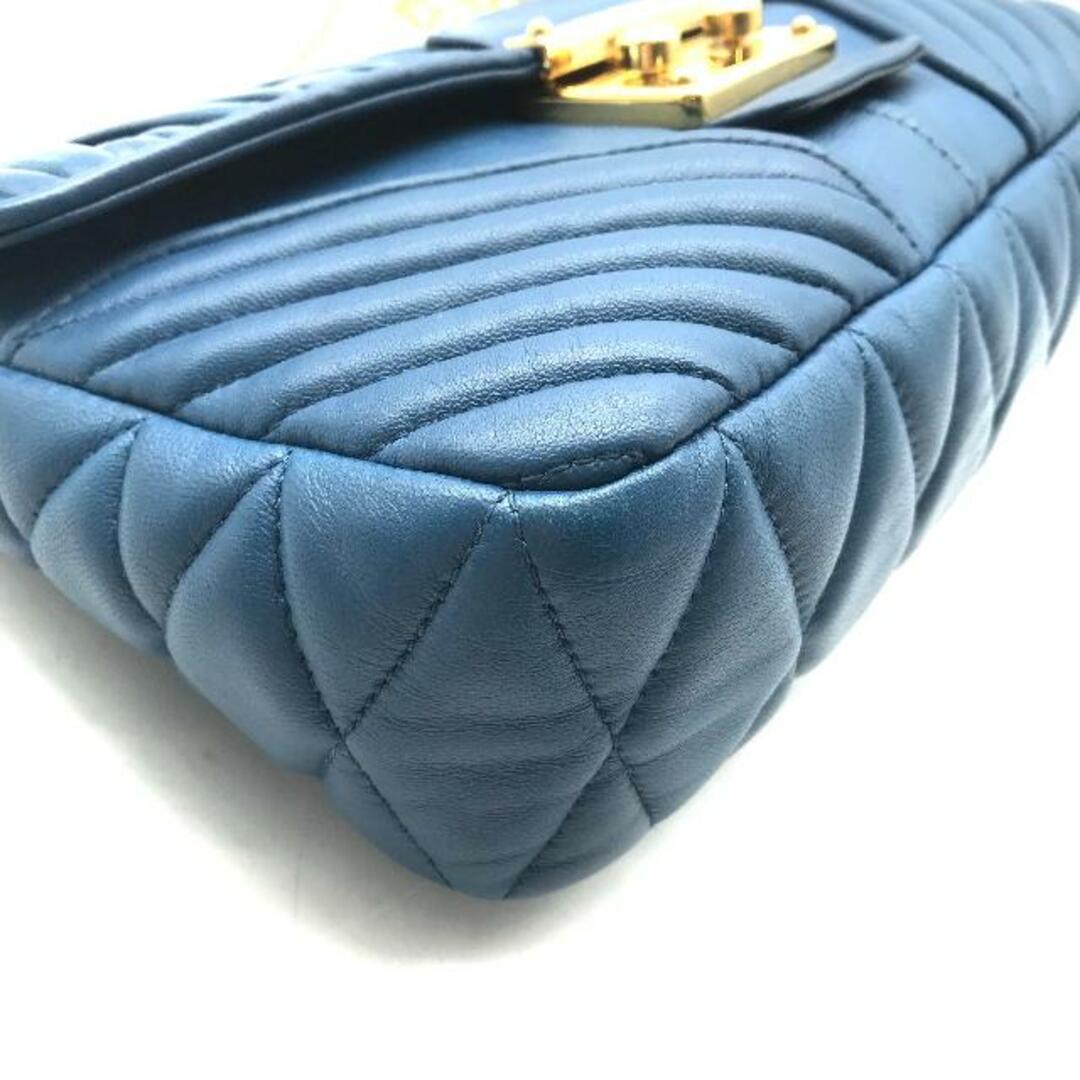 良品 MiuMiu ミュウミュウ ロック金具 マテラッセ レザー チェーン ショルダー バッグ ブルー a2517 良品 MiuMiu ミュウミュウ ロック金具 マテラッセ レザー チェーン ショルダー バッグ ブルー a2517