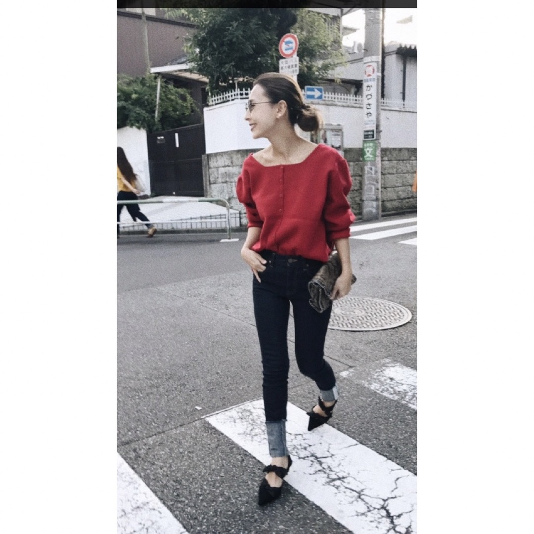 Ameri VINTAGE(アメリヴィンテージ)のAmeri VINTAGE　2WAY SCOOPED NECK KNIT レディースのトップス(ニット/セーター)の商品写真