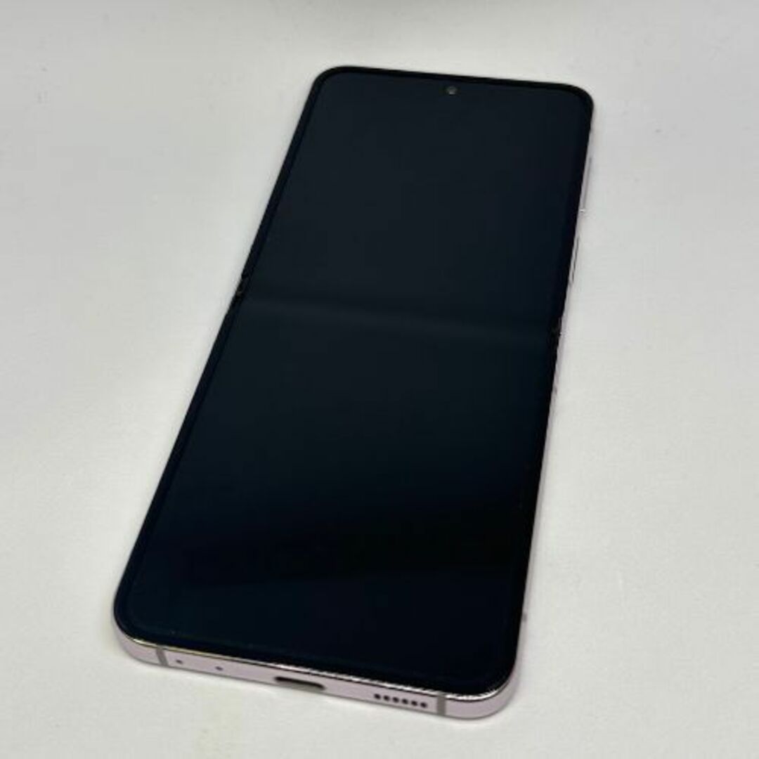 Galaxy(ギャラクシー)の【中古品】docomo  Galaxy Z Flip5  SC-54D ラベンダー  スマホ/家電/カメラのスマートフォン/携帯電話(スマートフォン本体)の商品写真