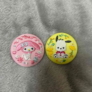 サンリオ(サンリオ)のポチャッコ　マイメロ　刺繍缶バッジ(キャラクターグッズ)