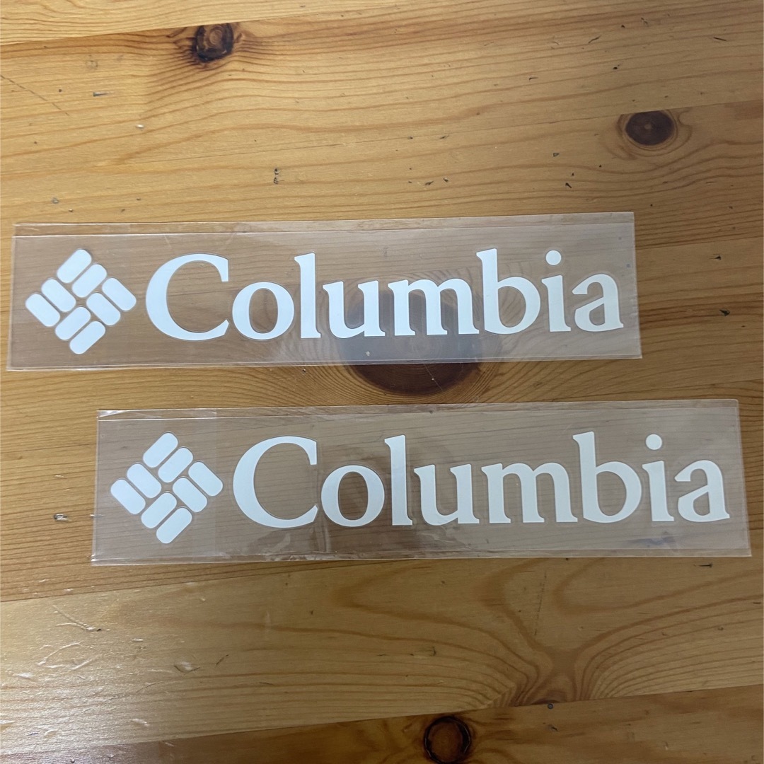 Columbia(コロンビア)のColumbiaステッカー　2枚セット スポーツ/アウトドアのスポーツ/アウトドア その他(その他)の商品写真