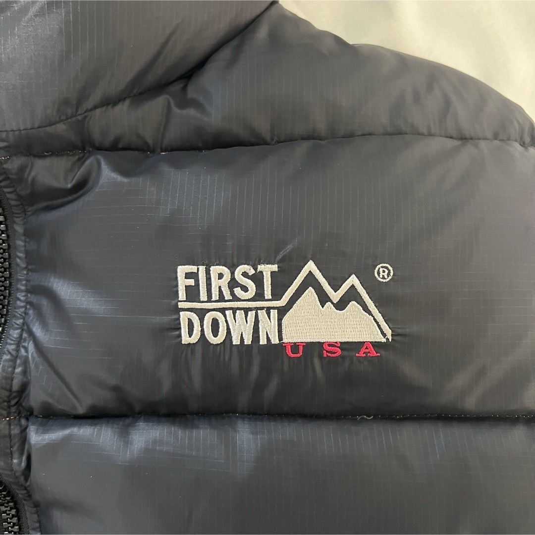 FIRST DOWN(ファーストダウン)のファーストダウン　first down   肉厚　ダウンジャケット　リバーシブル メンズのジャケット/アウター(ダウンジャケット)の商品写真