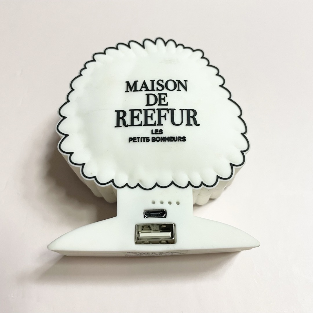 Maison de Reefur(メゾンドリーファー)のMAISON DE REEFUR モバイルバッテリー スマホ/家電/カメラのスマートフォン/携帯電話(バッテリー/充電器)の商品写真