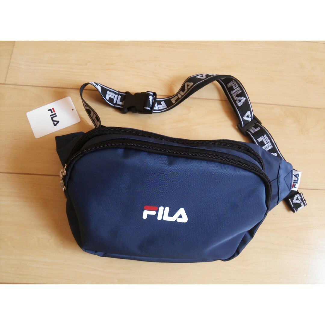 FILA(フィラ)のFILA*ウエストバッグ*未使用フィラ*送料無料メンズ*鞄レディース メンズのバッグ(ウエストポーチ)の商品写真