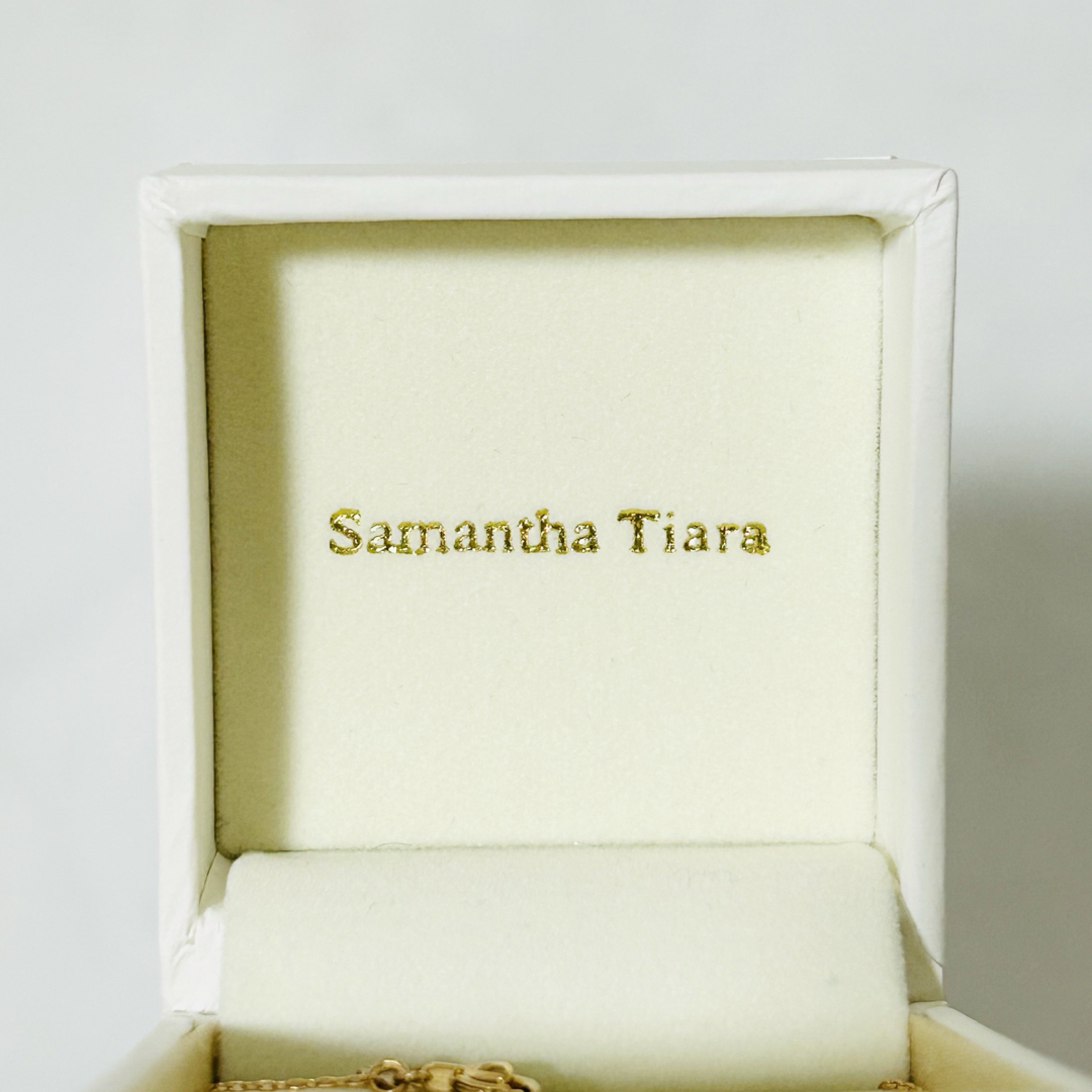 Samantha Tiara(サマンサティアラ)の極美品　K18 サマンサティアラ フラワーレターズ イニシャルネックレス  R レディースのアクセサリー(ネックレス)の商品写真