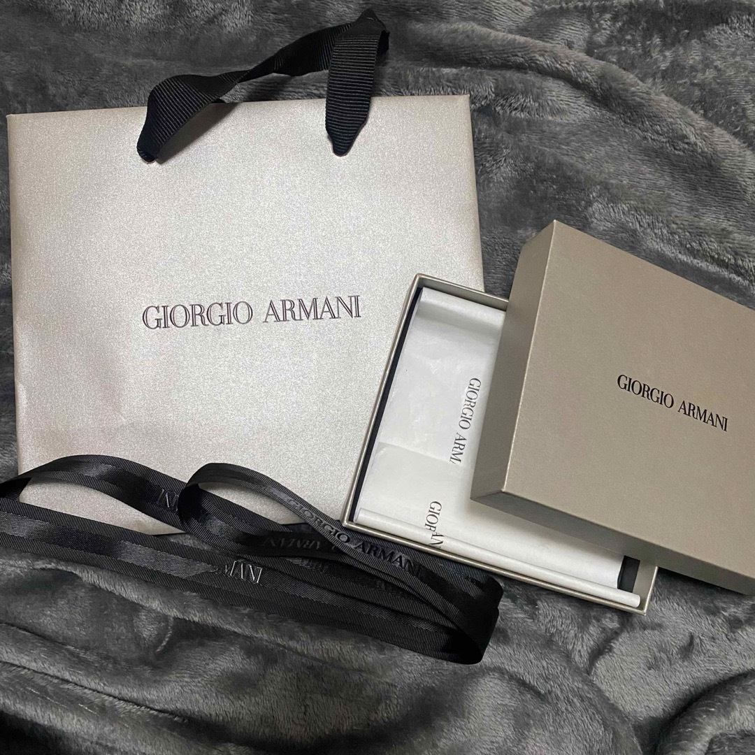 GIORGIO ARMANI 財布　空箱　ショ袋 レディースのバッグ(ショップ袋)の商品写真