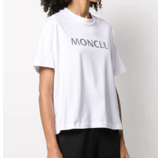 モンクレール(MONCLER)のモンクレール　メタリックロゴTシャツ(Tシャツ/カットソー(半袖/袖なし))