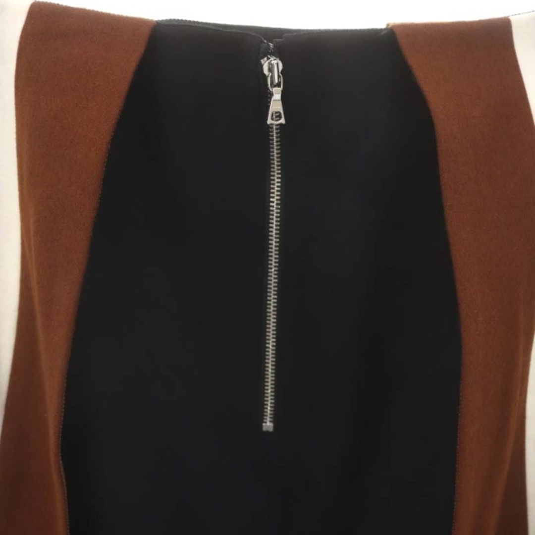 ADORE(アドーア)のアドーア ファインフラノスカート フレア 配色 ウール ロング 36 黒 茶 レディースのスカート(ロングスカート)の商品写真
