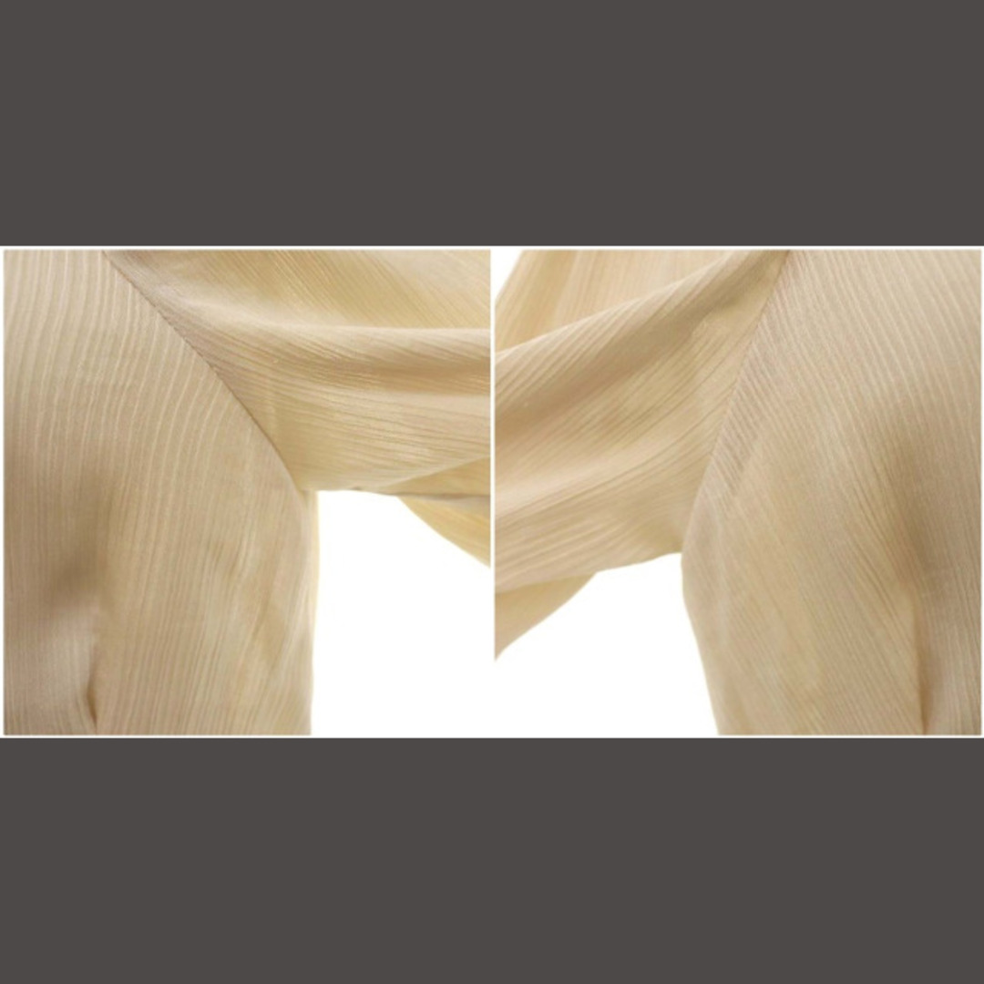 SNIDEL(スナイデル)のスナイデル サテンペプラムブラウス 半袖 パフスリーブ 前開き 1 ベージュ レディースのトップス(シャツ/ブラウス(半袖/袖なし))の商品写真