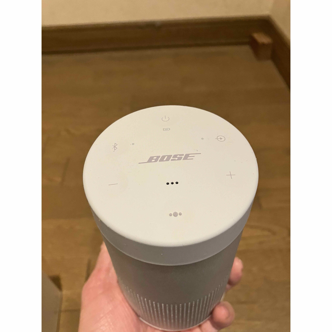 BOSE(ボーズ)のBose SoundLink Revolve（収納ケース＋三脚） スマホ/家電/カメラのオーディオ機器(スピーカー)の商品写真