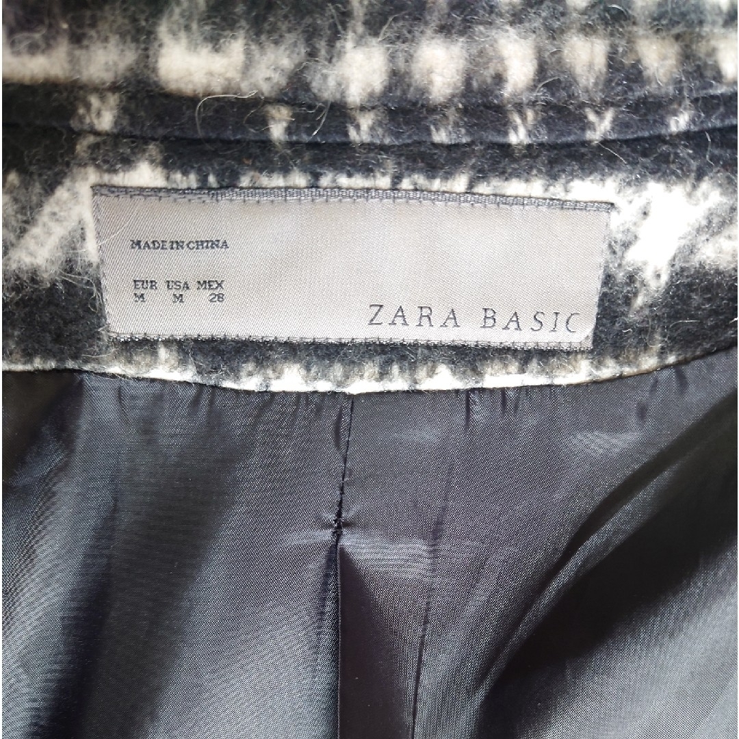 ZARA(ザラ)のお値下げしました‼️★ ZARA basic ★ ハーフコート 💕 レディースのジャケット/アウター(ガウンコート)の商品写真