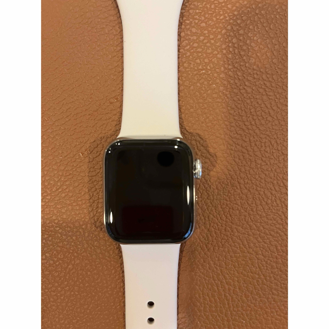 Apple Watch(アップルウォッチ)のApple watch Series6 40mm GPS+Cellular  レディースのファッション小物(腕時計)の商品写真