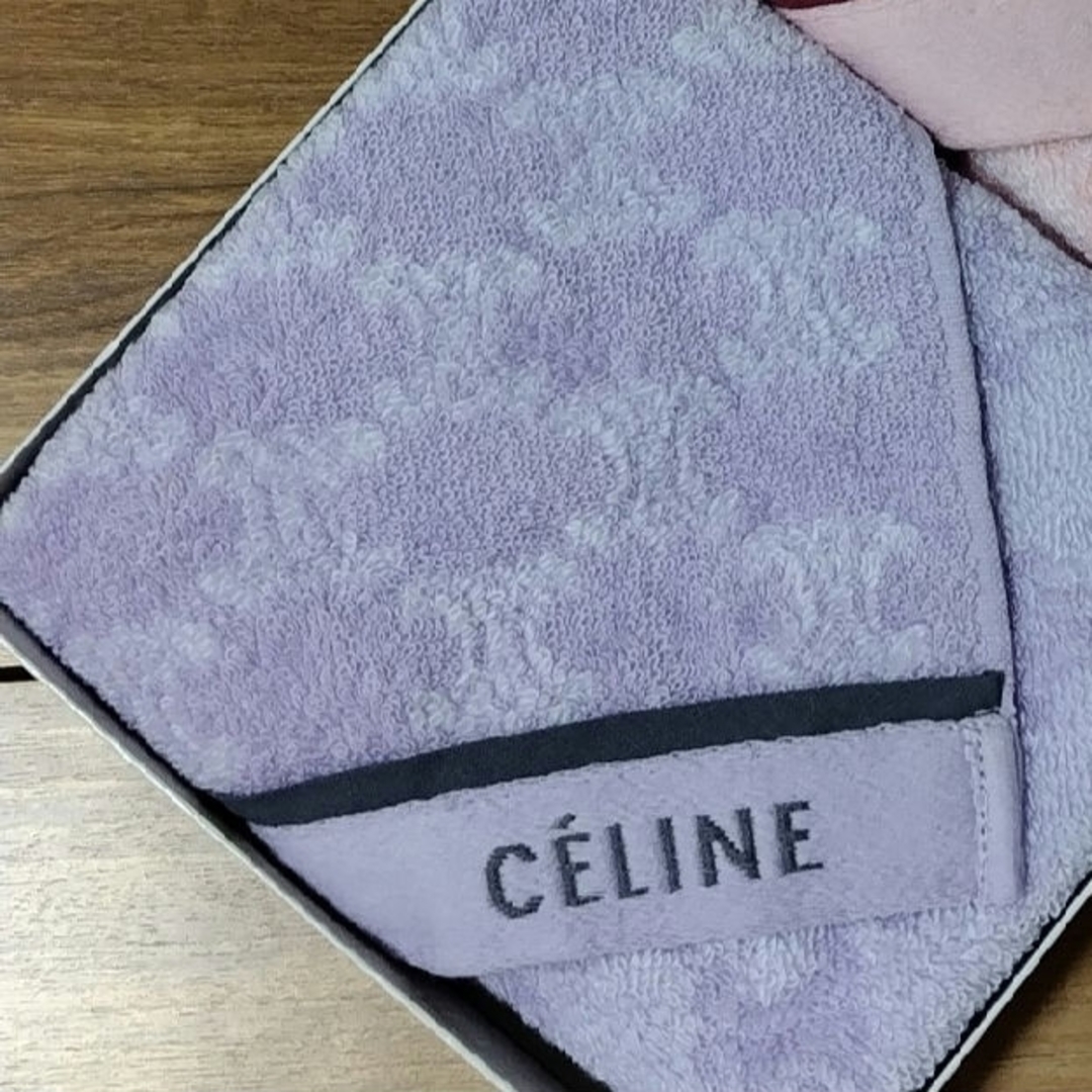 celine(セリーヌ)のセリーヌ　ウォッシュタオル　1枚　パープル インテリア/住まい/日用品の日用品/生活雑貨/旅行(タオル/バス用品)の商品写真