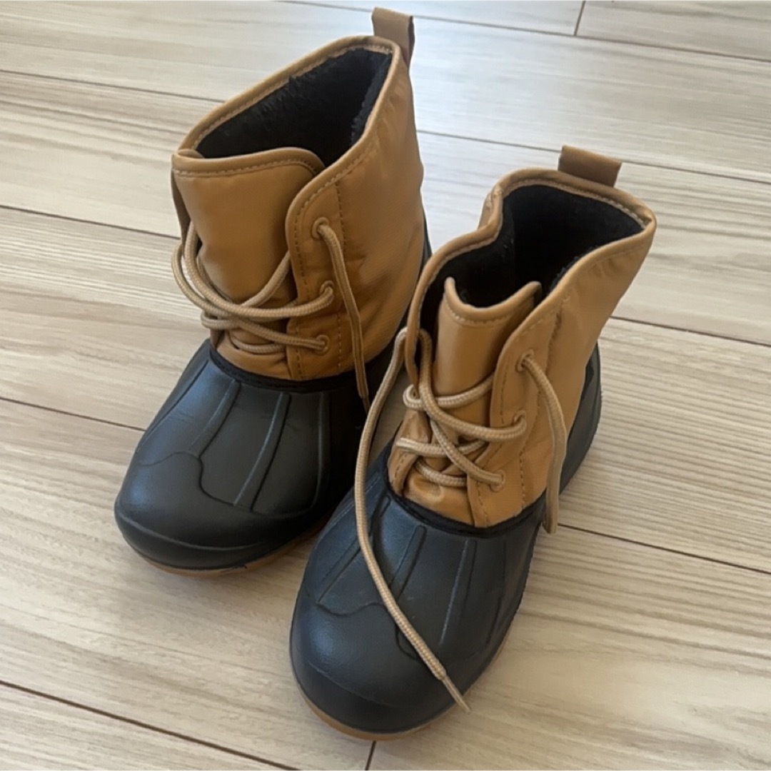 スノーブーツ キッズ/ベビー/マタニティのキッズ靴/シューズ(15cm~)(ブーツ)の商品写真