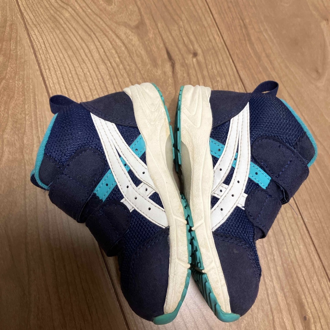 asics(アシックス)のアシックスすくすく14 キッズ/ベビー/マタニティのベビー靴/シューズ(~14cm)(スニーカー)の商品写真