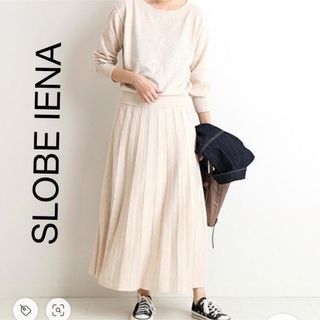 スローブイエナ(SLOBE IENA)のSLOBE IENA★ プリーツニットワンピース ロング丈 着痩せ 【美品】(ロングワンピース/マキシワンピース)