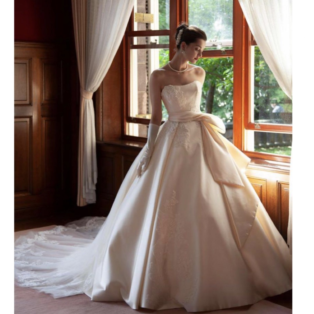 Vera Wang(ヴェラウォン)のカンタベッラ　ウェディングドレス レディースのフォーマル/ドレス(ウェディングドレス)の商品写真
