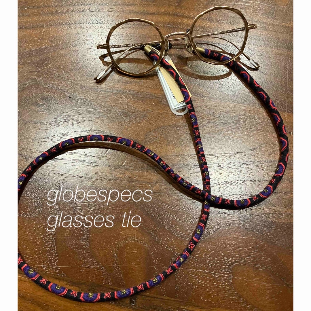 globespecs グラスタイ　眼鏡ホルダー レディースのファッション小物(サングラス/メガネ)の商品写真