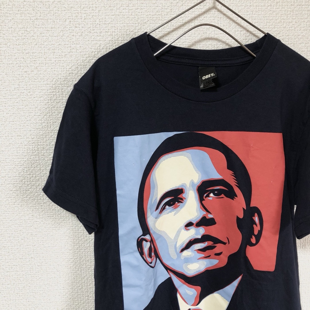 OBEY(オベイ)のUSA製 OBEY BARACK OBAMA バラクオバマ Tシャツ M メンズのトップス(Tシャツ/カットソー(半袖/袖なし))の商品写真