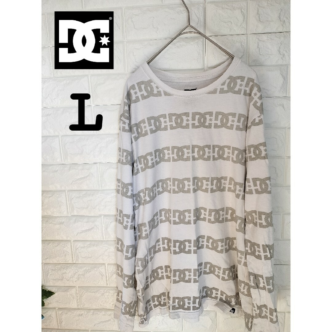 DC(ディーシー)のDC ロングTシャツ　総柄　Lサイズ メンズのトップス(Tシャツ/カットソー(七分/長袖))の商品写真