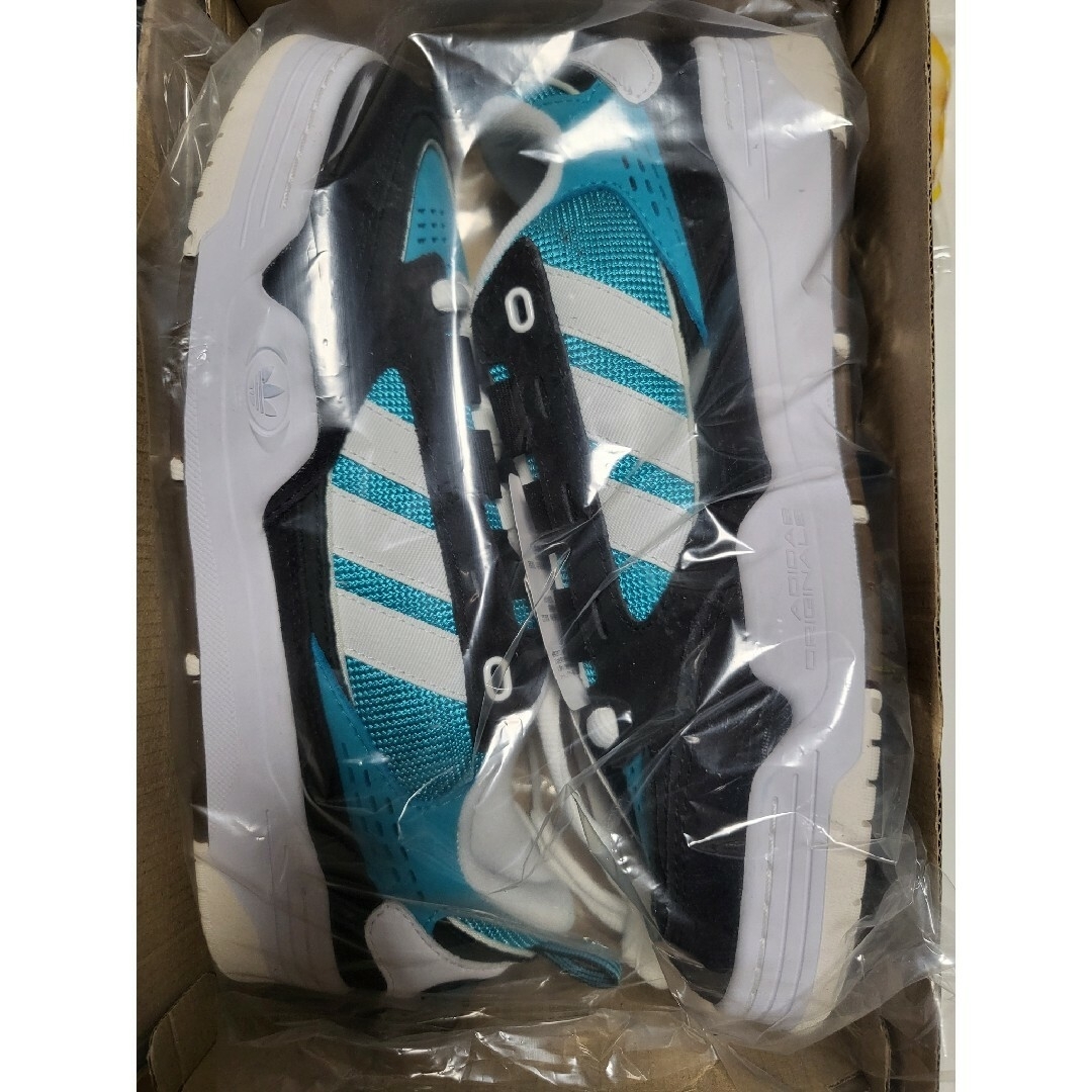 adidas(アディダス)のadidas ADI2000/27.5cm/新品 メンズの靴/シューズ(スニーカー)の商品写真