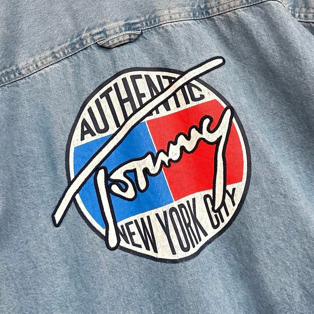 TOMMY JEANS(トミージーンズ)の【トミーヒルフィガー】レトロ サークル ロゴ デニム 長袖シャツ XL 青×白 メンズのジャケット/アウター(Gジャン/デニムジャケット)の商品写真