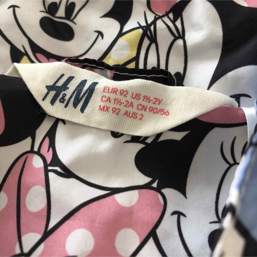 H&M(エイチアンドエム)の女の子　ミニー　ウインドブレイカー　1歳2歳 キッズ/ベビー/マタニティのキッズ服女の子用(90cm~)(ジャケット/上着)の商品写真