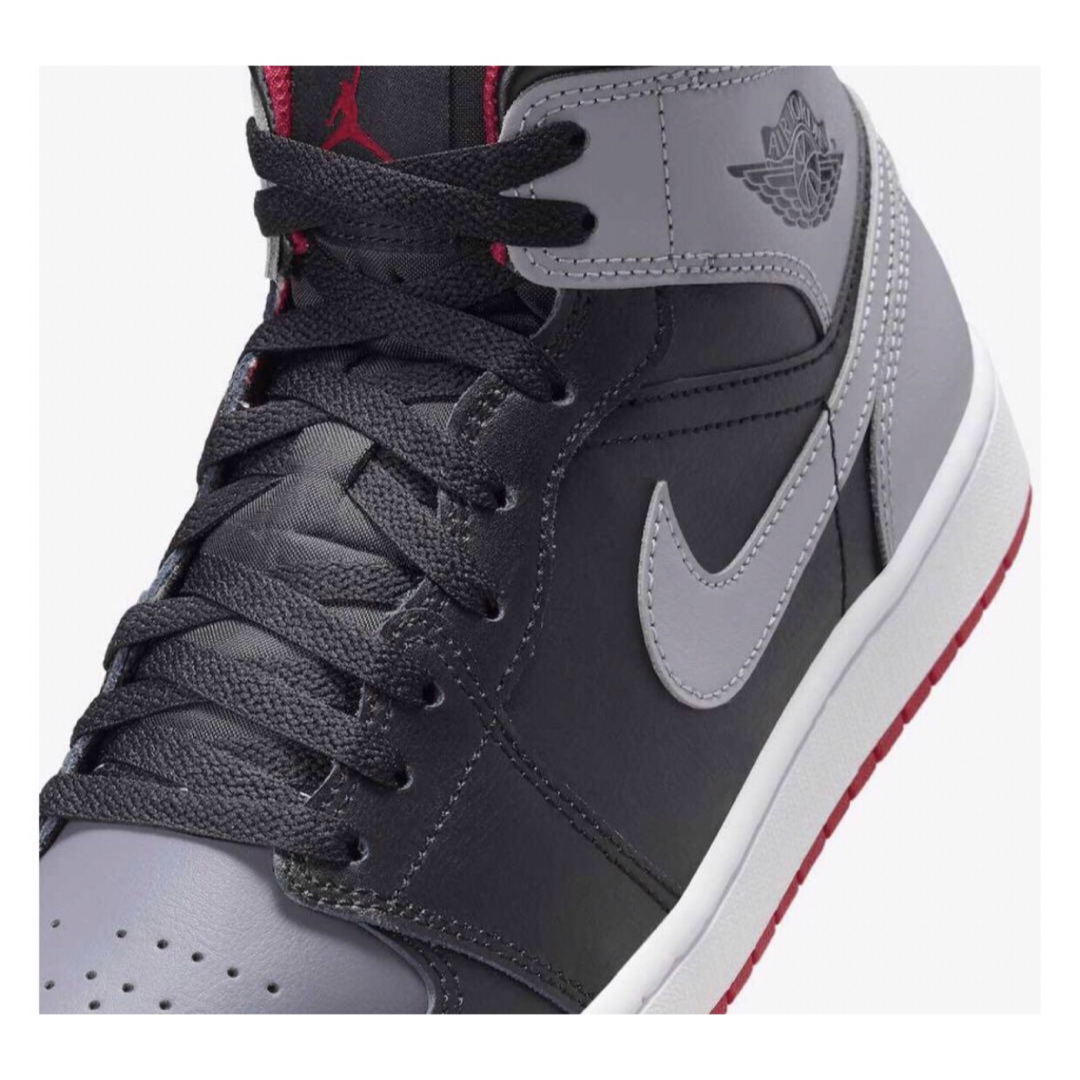 Jordan Brand（NIKE）(ジョーダン)の¥18,700 【新品未使用】Nike Air Jordan 1 Mid メンズの靴/シューズ(スニーカー)の商品写真