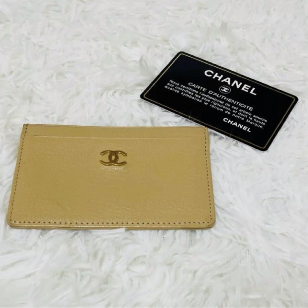 CHANEL(シャネル)の【美品・未使用】CHANEL  シャネル 希少 カードケース 定期入れ 名刺入れ レディースのファッション小物(名刺入れ/定期入れ)の商品写真