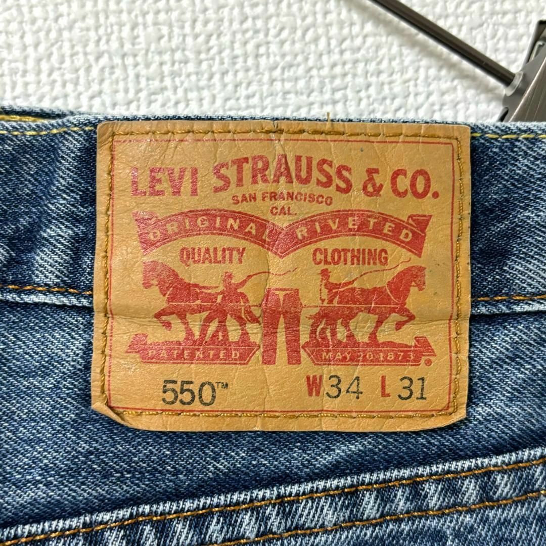 Levi's(リーバイス)のリーバイス550 Levis W34 ダークブルーデニム 青 ヒゲ 7921 その他のその他(その他)の商品写真