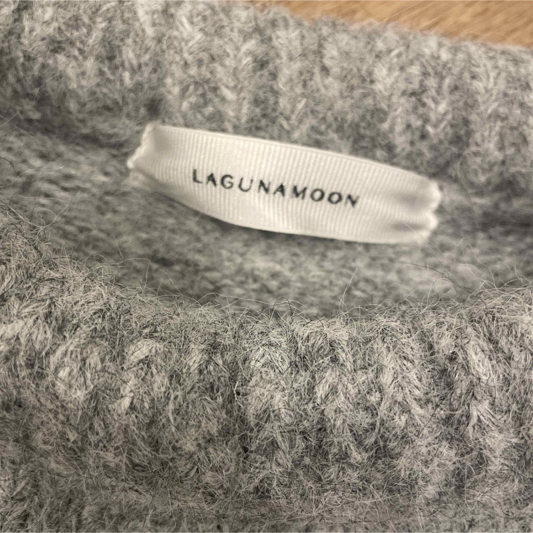 LagunaMoon(ラグナムーン)のLAGUNAMOON カラーショートニットプルオーバー レディースのトップス(ニット/セーター)の商品写真
