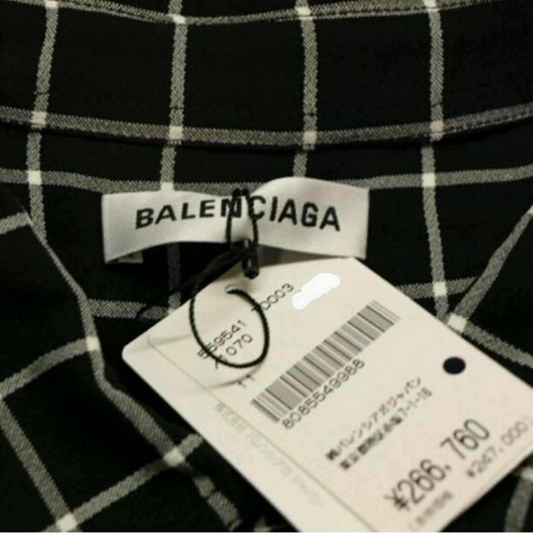 Balenciaga(バレンシアガ)のお値下げ未使用定価26万円❗BALENCIAGAワンピース・スカーフシャツドレス レディースのワンピース(ロングワンピース/マキシワンピース)の商品写真