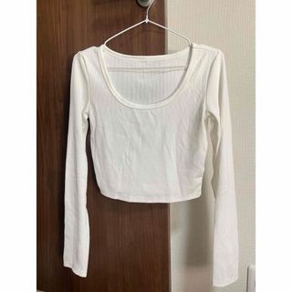 シーイン(SHEIN)のshein リブトップス(カットソー(長袖/七分))