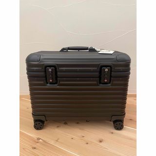 RIMOWA - リモワ 4輪 トパーズ シルバーインテグラル 104L キャリー 