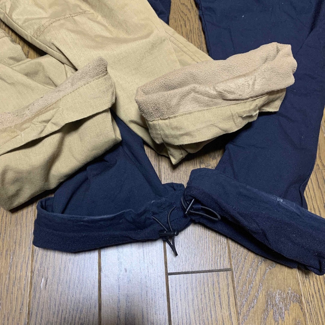 UNIQLO(ユニクロ)のチャオ様専用　UNIQLOパンツ2本　and  workmanジョージ上下　XL メンズのトップス(ジャージ)の商品写真