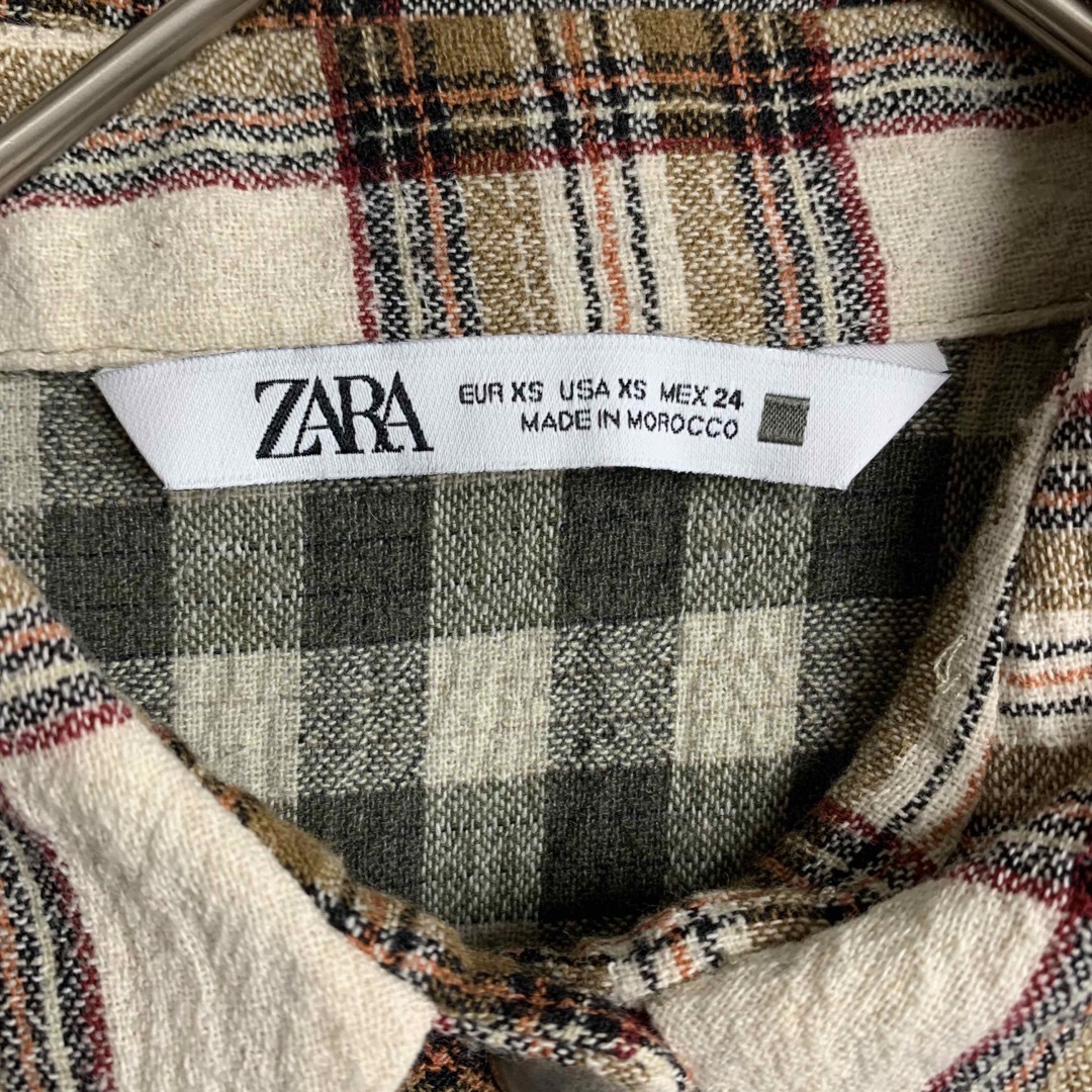 ZARA(ザラ)の【ザラ】XS シャツ クレイジーパターン ショート丈 チェック ガーゼ素材 レディースのトップス(シャツ/ブラウス(長袖/七分))の商品写真