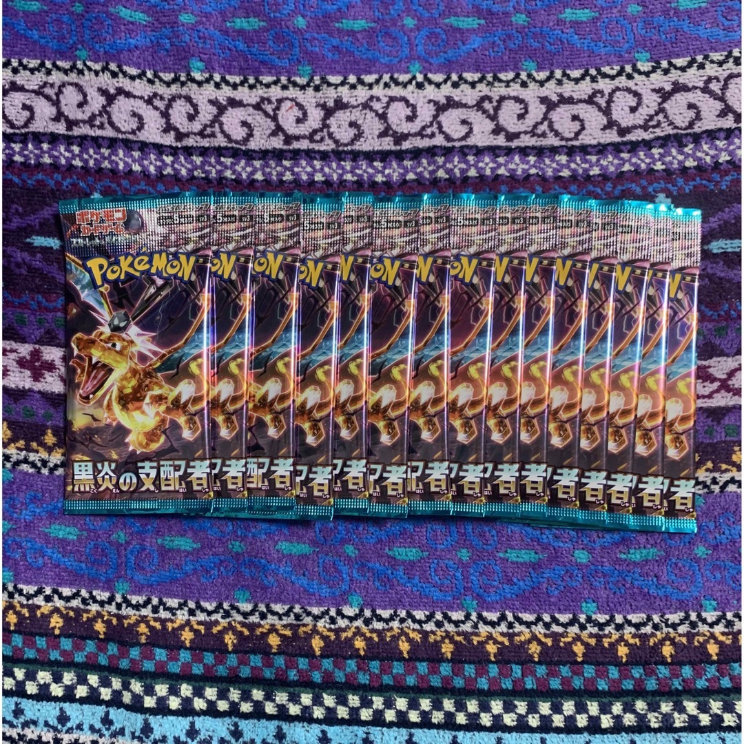 ポケモンカード　黒炎の支配者　未開封　パック　 エンタメ/ホビーのトレーディングカード(Box/デッキ/パック)の商品写真