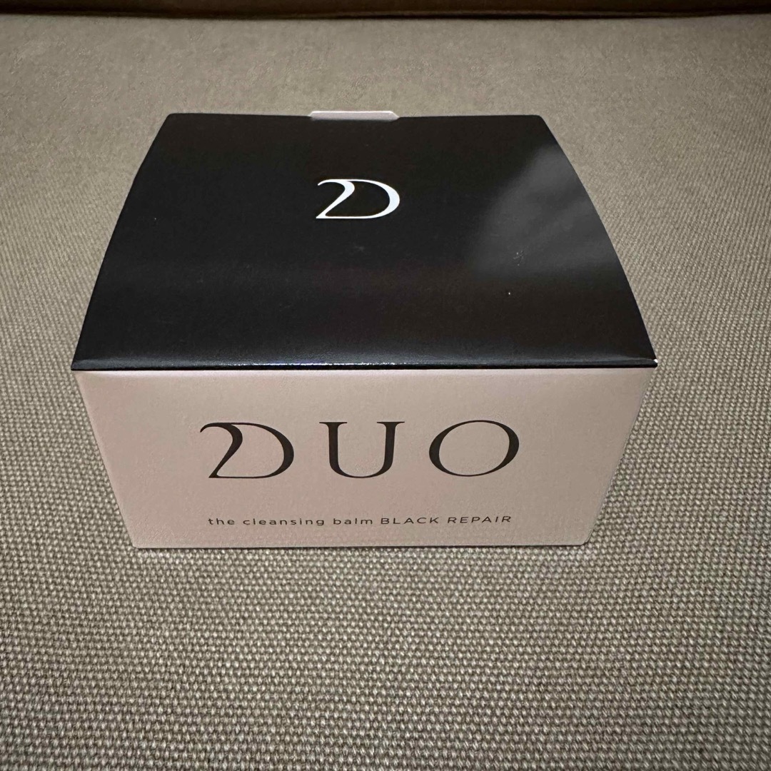 DUO(デュオ)のDUO ザ・クレンジングバーム ブラックリペア90g コスメ/美容のスキンケア/基礎化粧品(クレンジング/メイク落とし)の商品写真