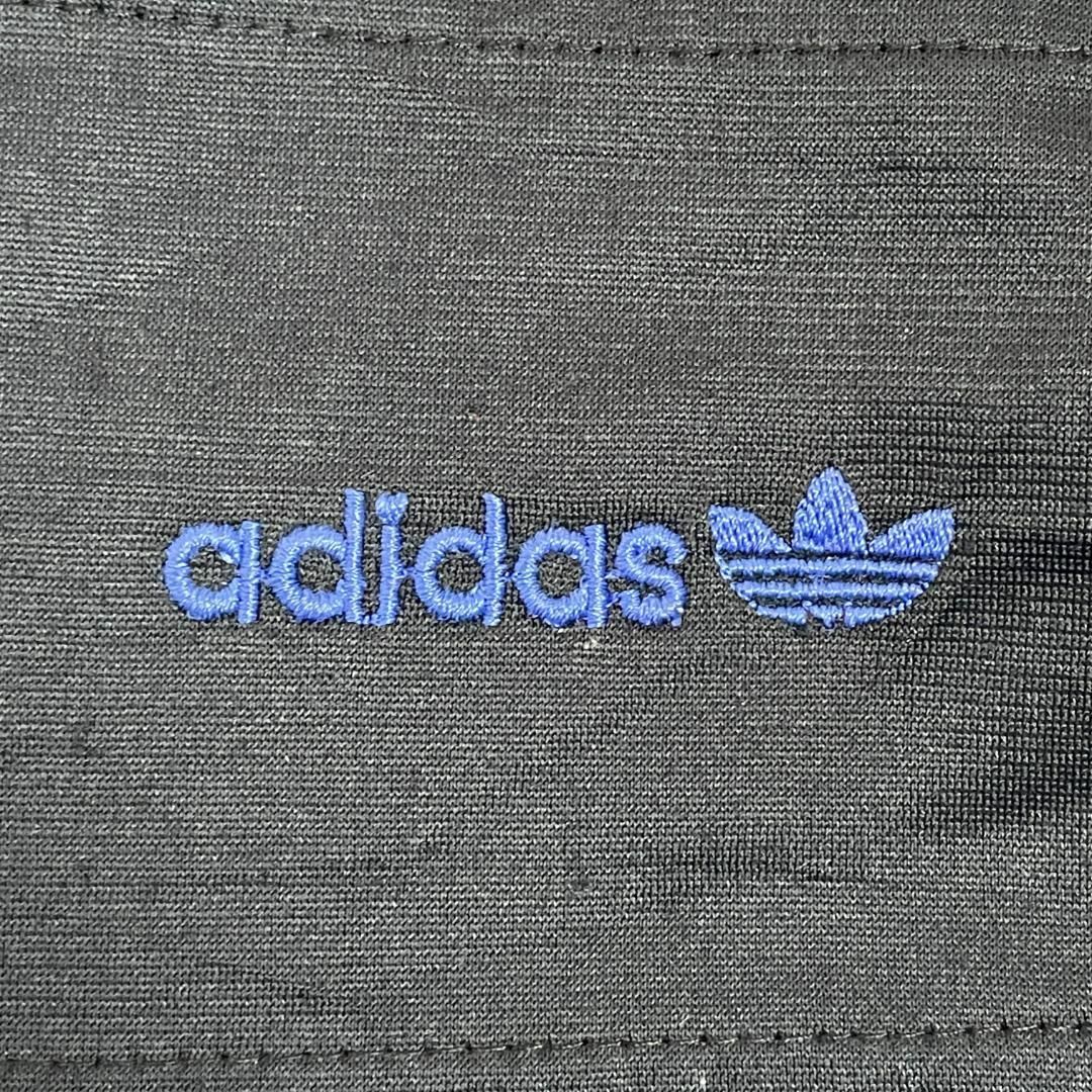 adidas(アディダス)のアディダス トラックジャケット M 青 ブルー 黒 刺繍 ロゴ 古着 7668 その他のその他(その他)の商品写真