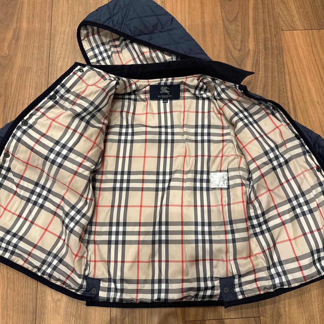 BURBERRY(バーバリー)の【美品】BURBERRY キッズコート  キッズ/ベビー/マタニティのキッズ服女の子用(90cm~)(コート)の商品写真