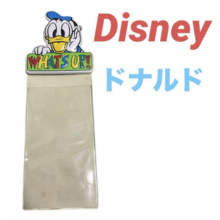 ディズニー(Disney)のディズニー　ドナルド　チケットホルダー　パスポートケース　即購入可能(キャラクターグッズ)