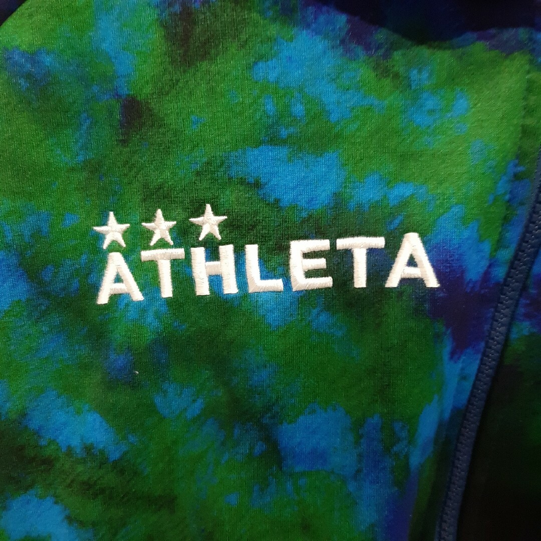 ATHLETA(アスレタ)のATHLETA アスレタ　ジップアップパーカー　フーディー　サッカー　練習着 スポーツ/アウトドアのサッカー/フットサル(ウェア)の商品写真