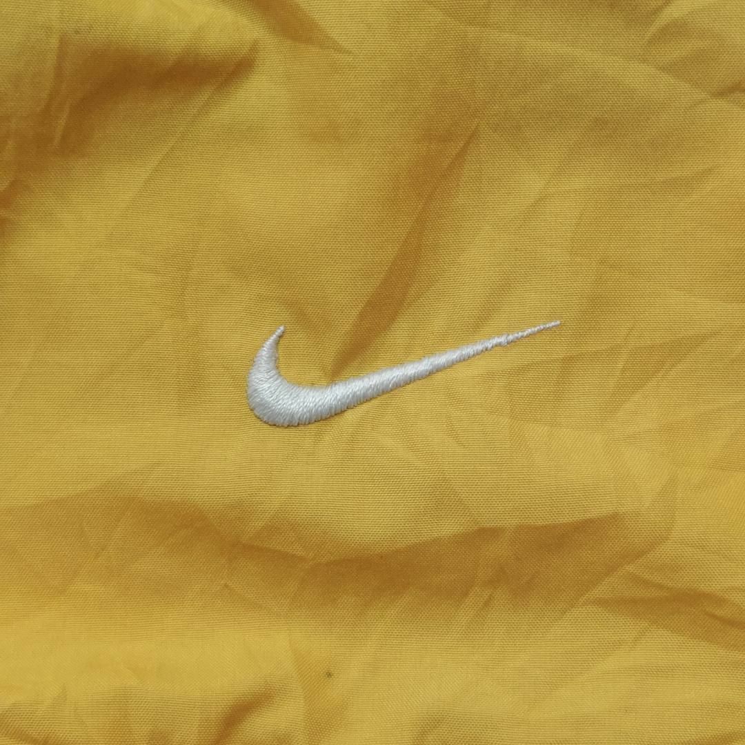 NIKE(ナイキ)のNIKE ナイキ アノラックジャケット ナイロン M 黄色 イエロー 7854 その他のその他(その他)の商品写真