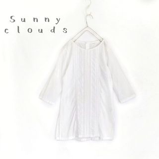 サニークラウズ(Sunny clouds（FELISSIMO）)の【サニークラウズ＊フェリシモ】バックボタンレースブラウス チュニックプルオーバー(チュニック)