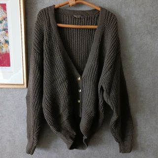 OXFORD QUINCY　ウール100  　焦げ茶　金具ボタン　カーディガン(カーディガン)