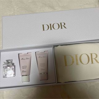 クリスチャンディオール(Christian Dior)のディオール　バースデーギフト(コフレ/メイクアップセット)