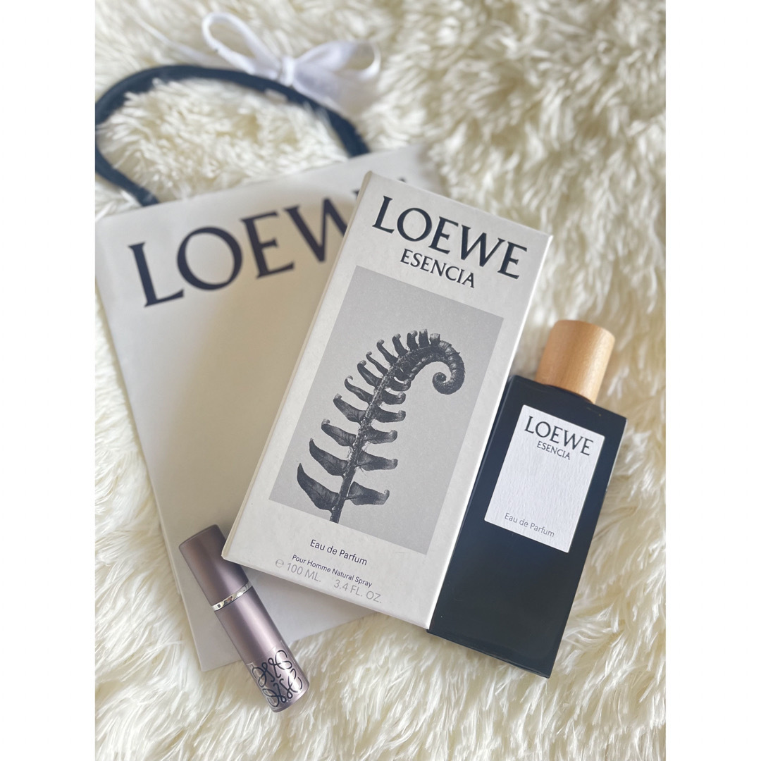 LOEWE(ロエベ)のloewe esencia エセンシア　4ml その2 コスメ/美容の香水(香水(女性用))の商品写真