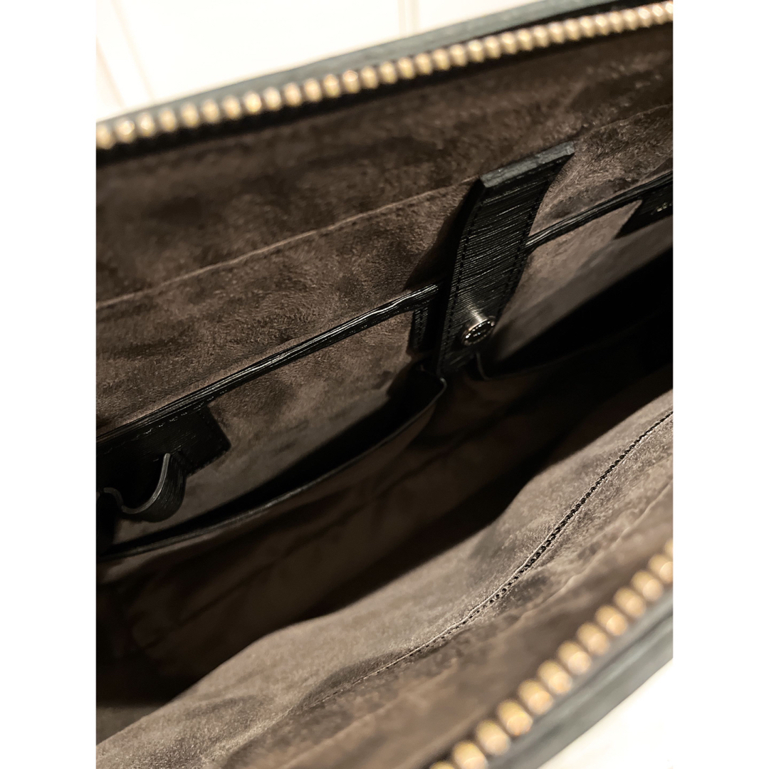 PELLE MORBIDA(ペッレ モルビダ)のペッレモルビダPELLE MORBIDA レザートートバッグ ブラック メンズのバッグ(トートバッグ)の商品写真