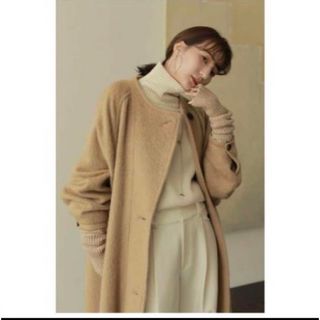 トゥデイフル(TODAYFUL)のlouren volume shaggy long coat / ベージュ(ロングコート)